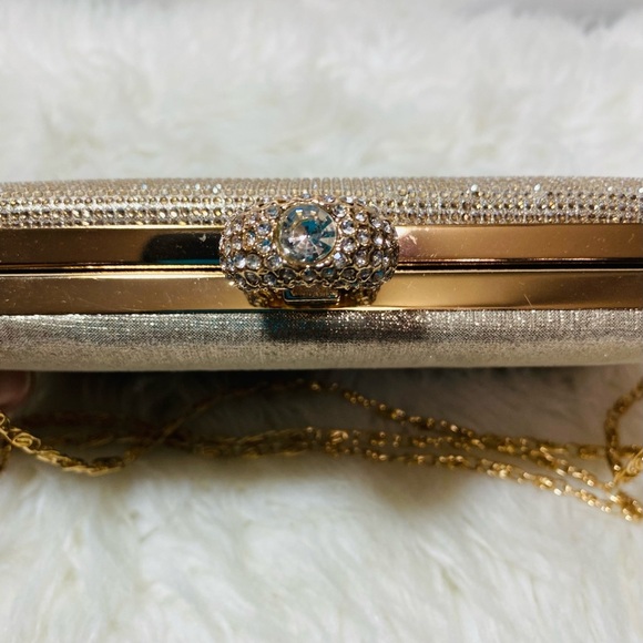 De Blossom Collection Rhinestone Evening Clutch - Picture 2 of 4